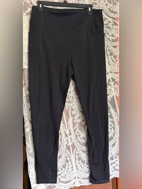 Victoria's Secret Black High-Waist Leggings with Side Pockets